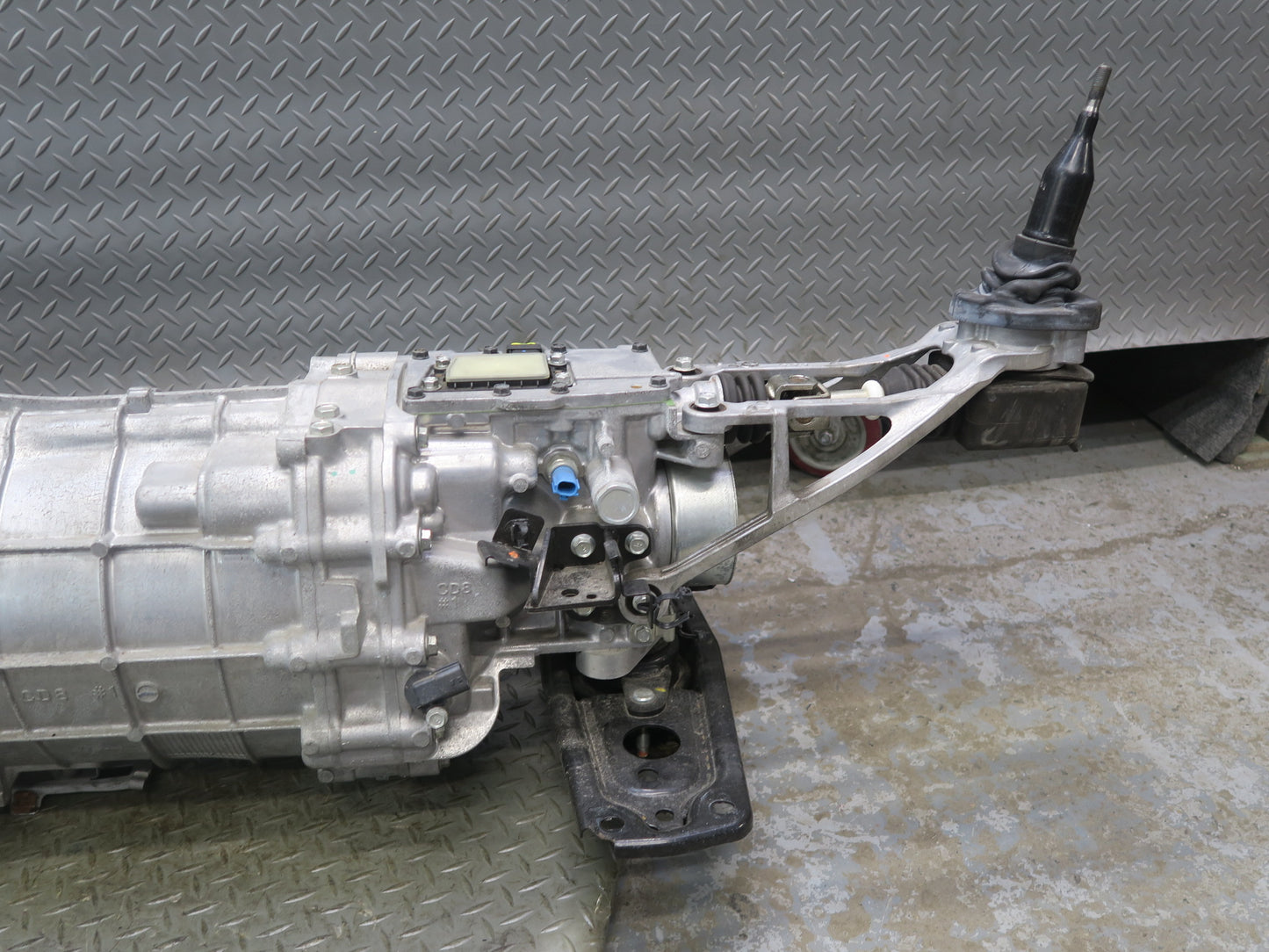 09-20 Nissan Z34 370Z FS6R31A 19" Sport M/T Manual Transmission 31K Miles OEM