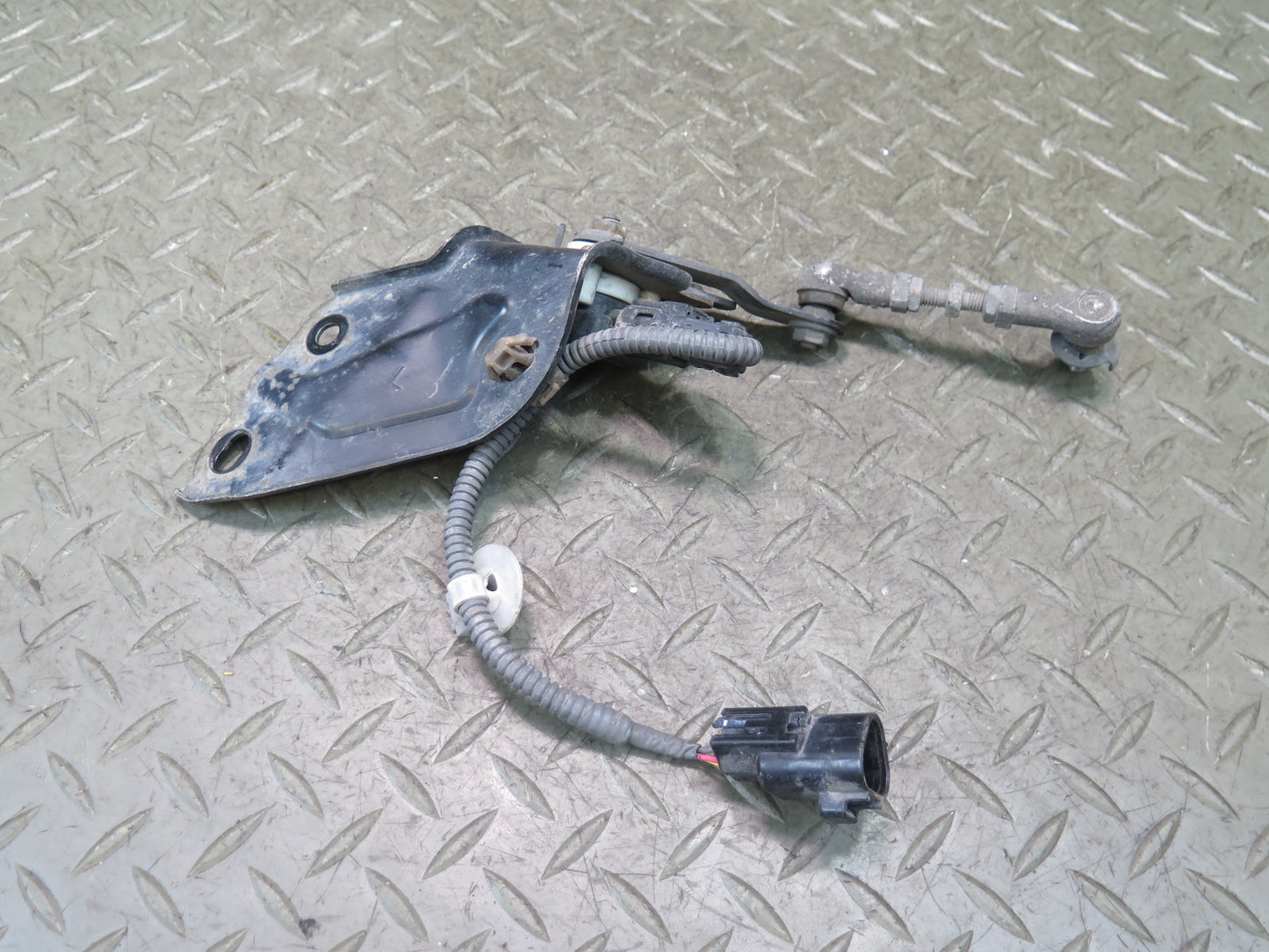2010-2023 Lexus URJ150L GX460 Rear Left Side Suspension Ride Height Level Sensor