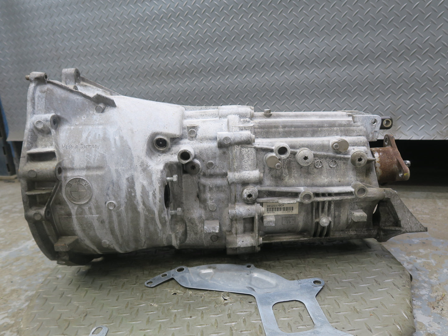 03-05 BMW E85 Z4 3.0i M54 GS6-37BZ Thea M/T Manual Transmission 66K Miles OEM