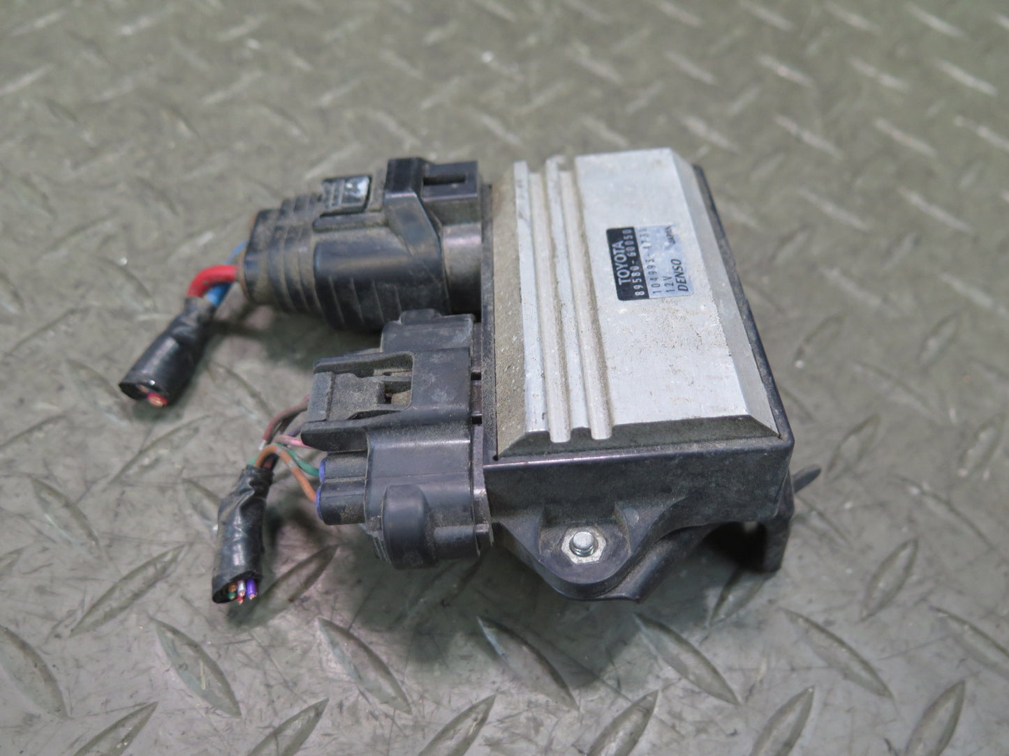 2010-2013 Lexus URJ150L GX460 Air Fuel Ratio Control Module Unit 89580-60050