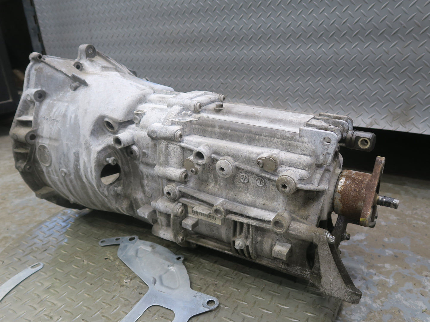 03-05 BMW E85 Z4 3.0i M54 GS6-37BZ Thea M/T Manual Transmission 66K Miles OEM