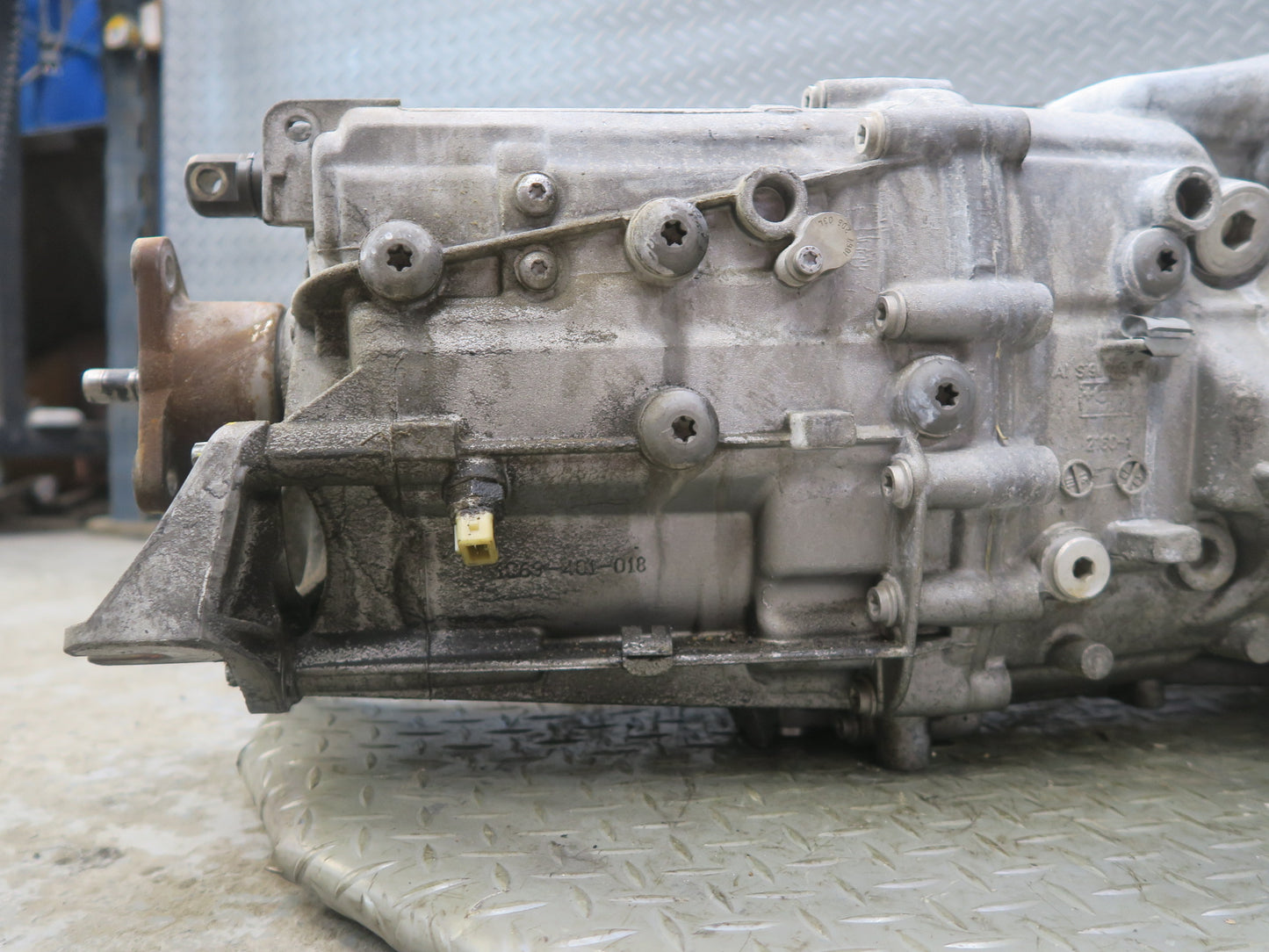 03-05 BMW E85 Z4 3.0i M54 GS6-37BZ Thea M/T Manual Transmission 66K Miles OEM
