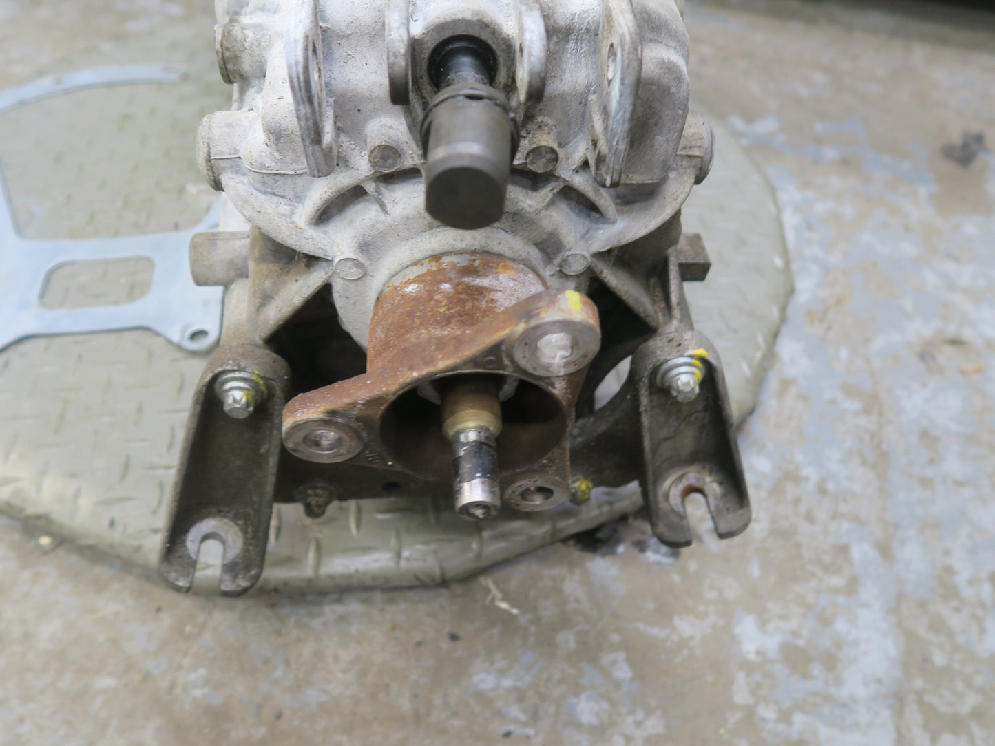 03-05 BMW E85 Z4 3.0i M54 GS6-37BZ Thea M/T Manual Transmission 66K Miles OEM