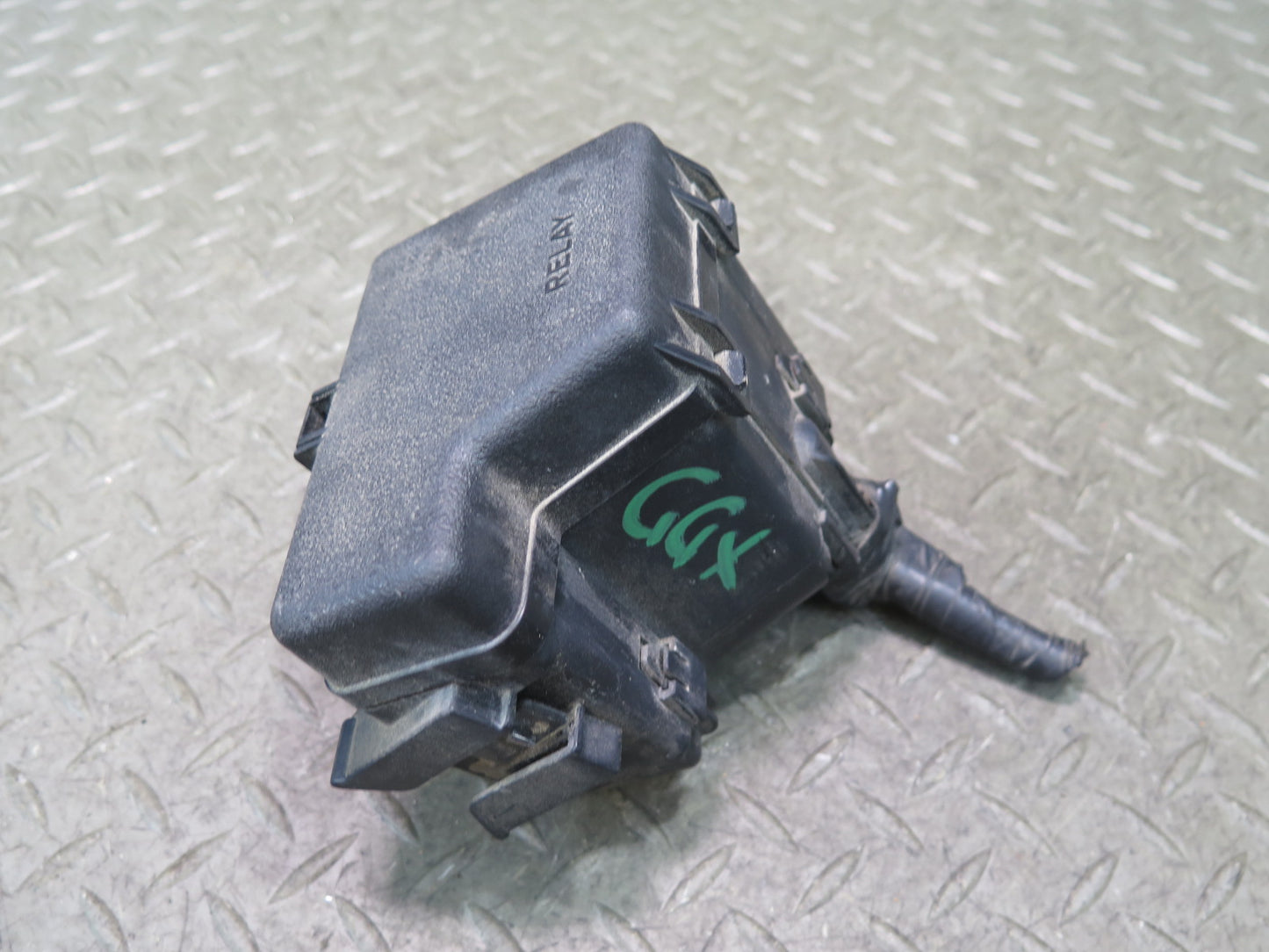 2010-2013 Lexus URJ150L GX460 Power Distribution Fuse Relay Box