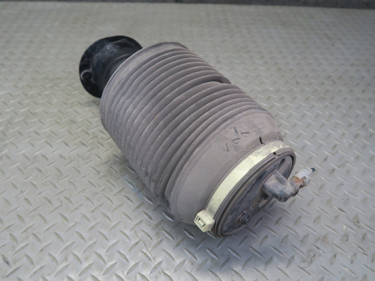 2010-2023 Lexus URJ150L GX460 Rear Left or Right Coil Air Spring BAG