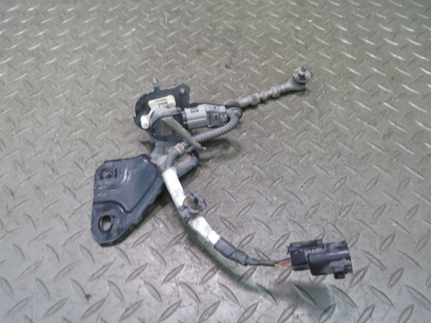 10-23 Lexus URJ150L GX460 Rear Right Side Suspension Ride Height Level Sensor
