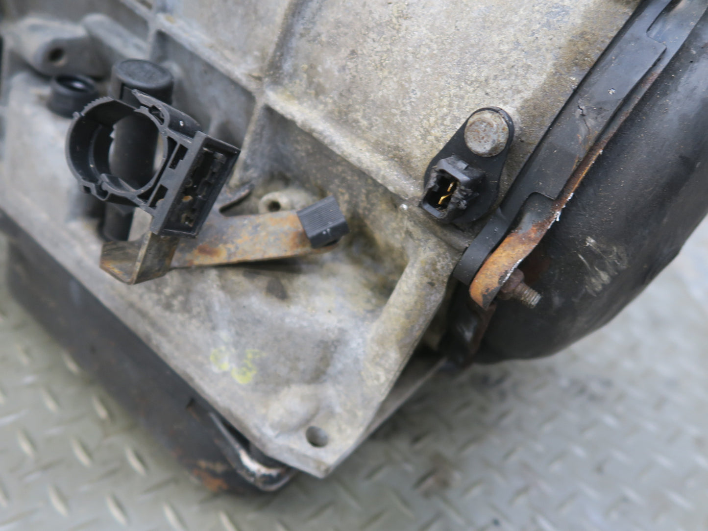 01-03 VW Eurovan T4 2.8L EQJ A/T Automatic Transmission 136K Miles OEM