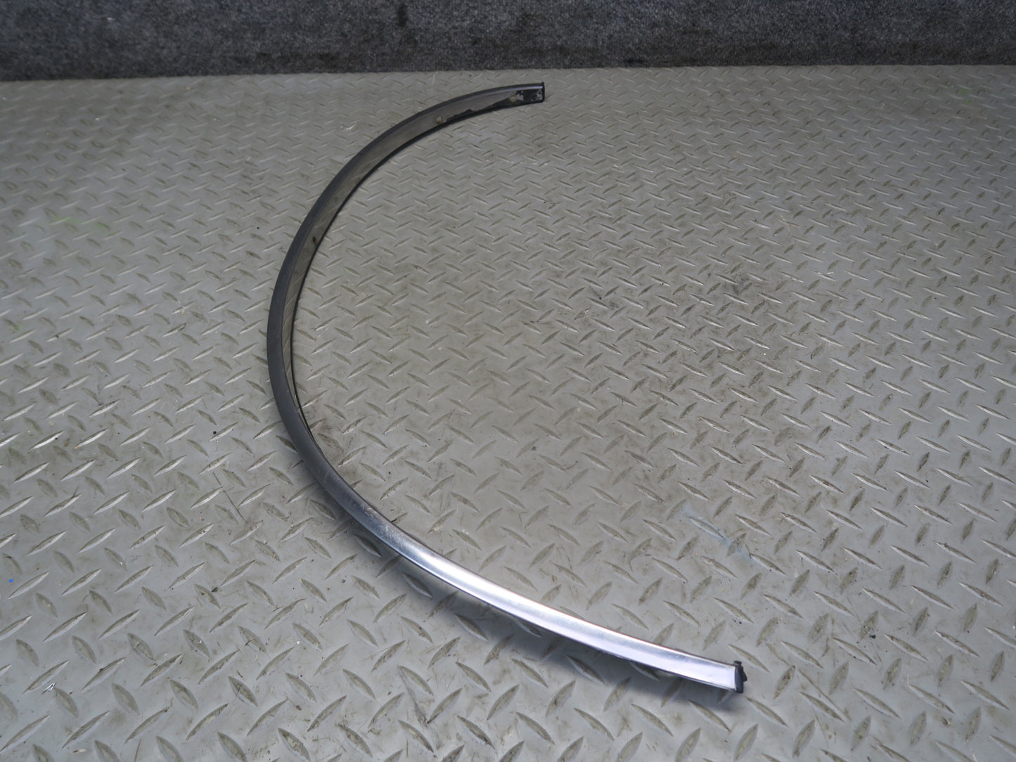 84-86 Toyota Cressida MX73 Sedan Rear Left Fender Wheel Arch Chrome Molding OEM