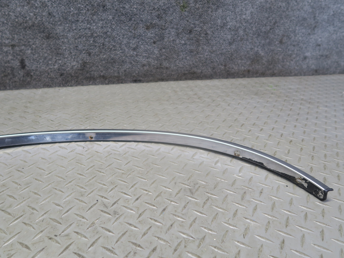 84-86 Toyota Cressida MX73 Sedan Rear Left Fender Wheel Arch Chrome Molding OEM