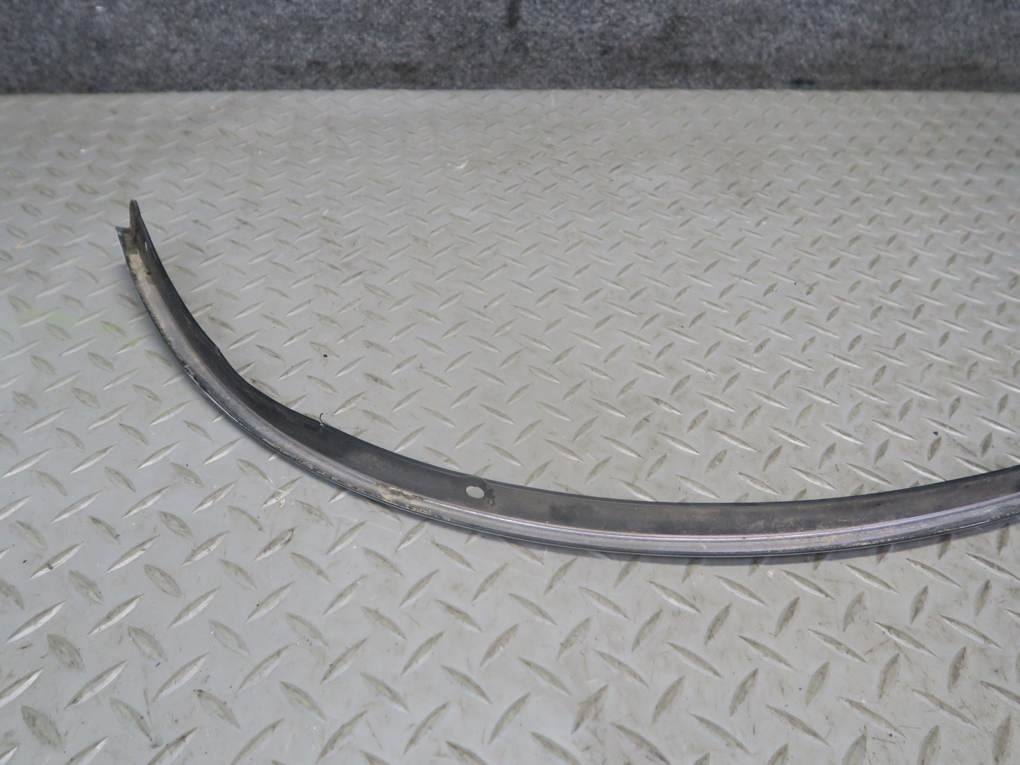 84-86 Toyota Cressida MX73 Sedan Rear Left Fender Wheel Arch Chrome Molding OEM