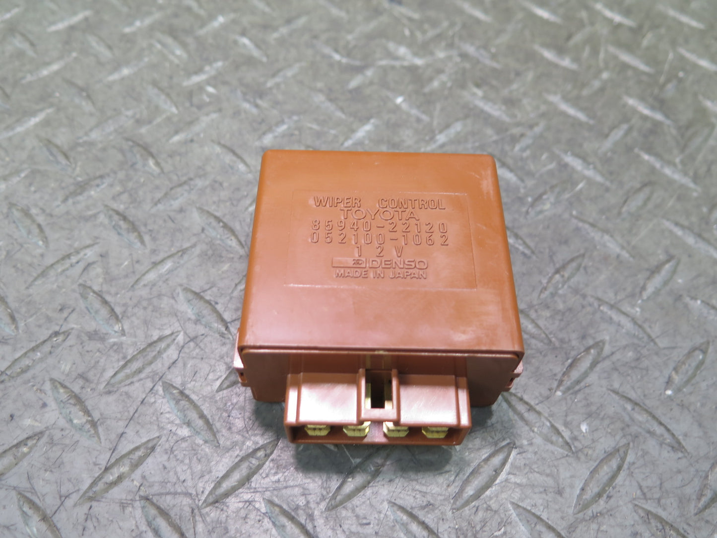 84-86 Toyota Cressida MX73 Windshield Wiper Relay Control Module 85940-22120 OEM
