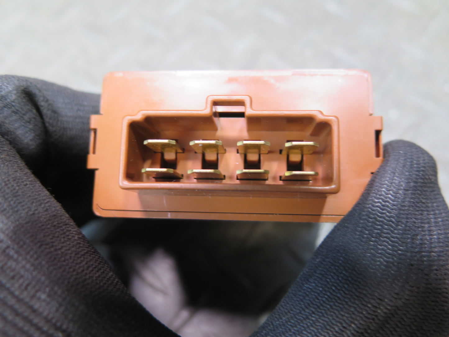 84-86 Toyota Cressida MX73 Windshield Wiper Relay Control Module 85940-22120 OEM
