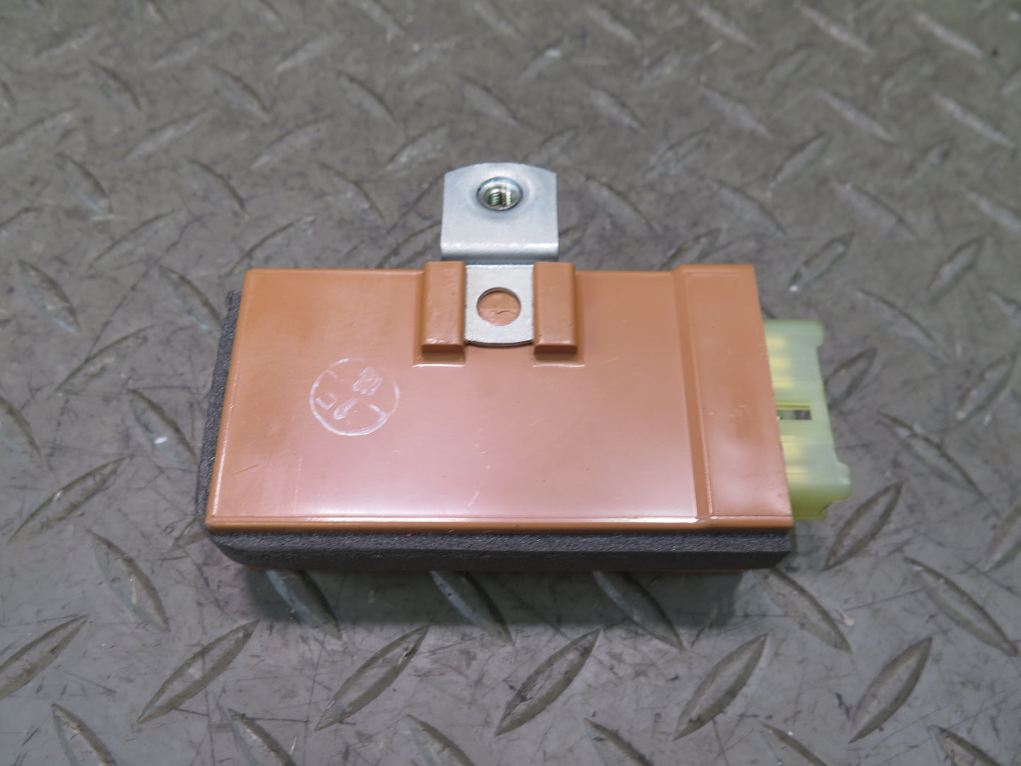 85-88 Toyota Cressida MX73 Light Lamp Failure Control Module 89373-22200 OEM
