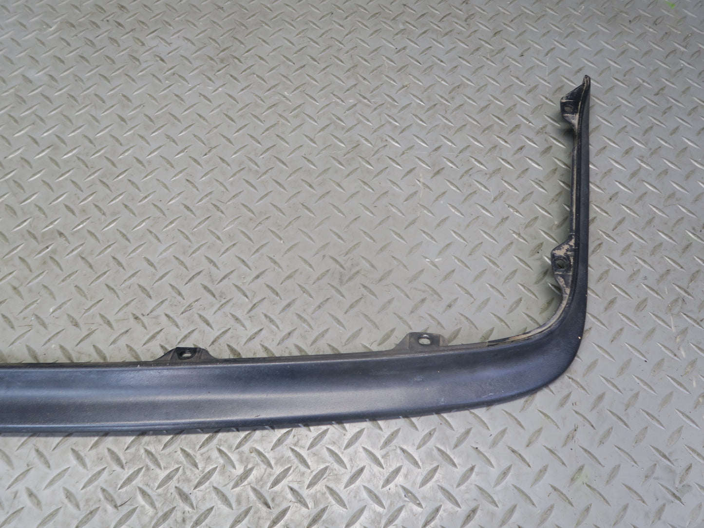 84-86 Toyota Cressida MX73 Set of 2 Front Bumper Left & Right Spoiler LIP OEM