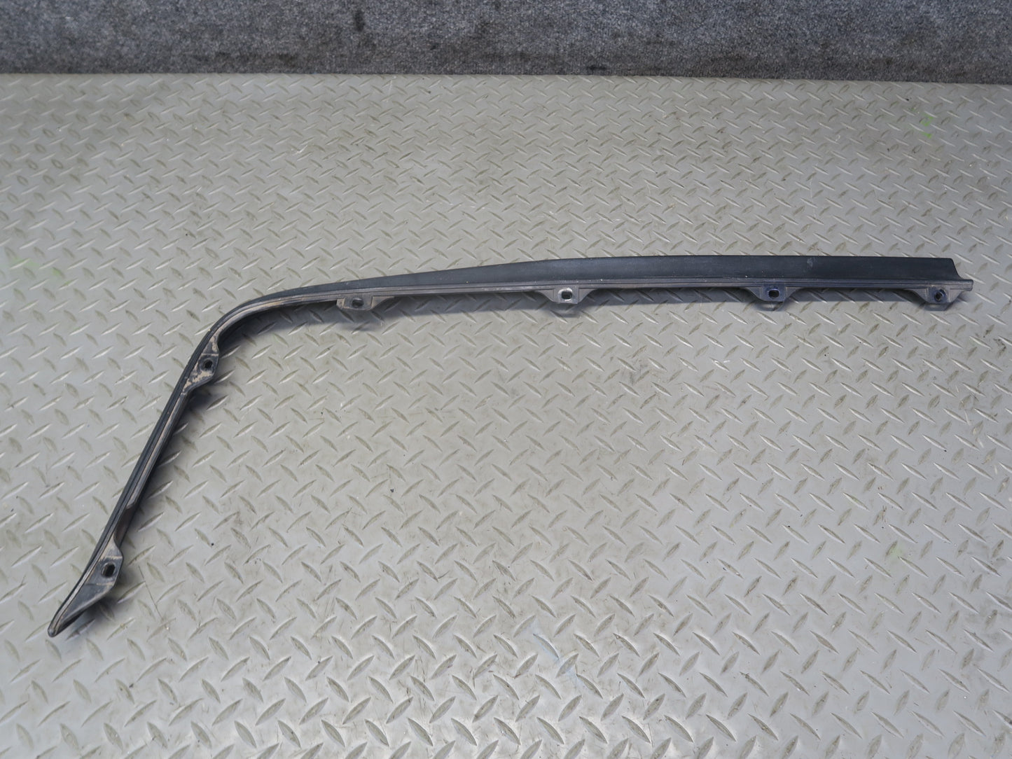 84-86 Toyota Cressida MX73 Set of 2 Front Bumper Left & Right Spoiler LIP OEM