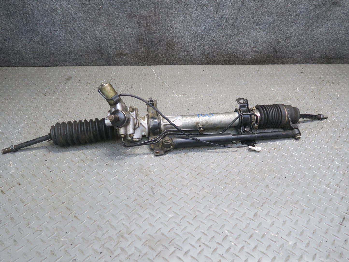84-87 Toyota Cressida MX73 Power Steering Rack & Pinion w Damper 45K Miles OEM