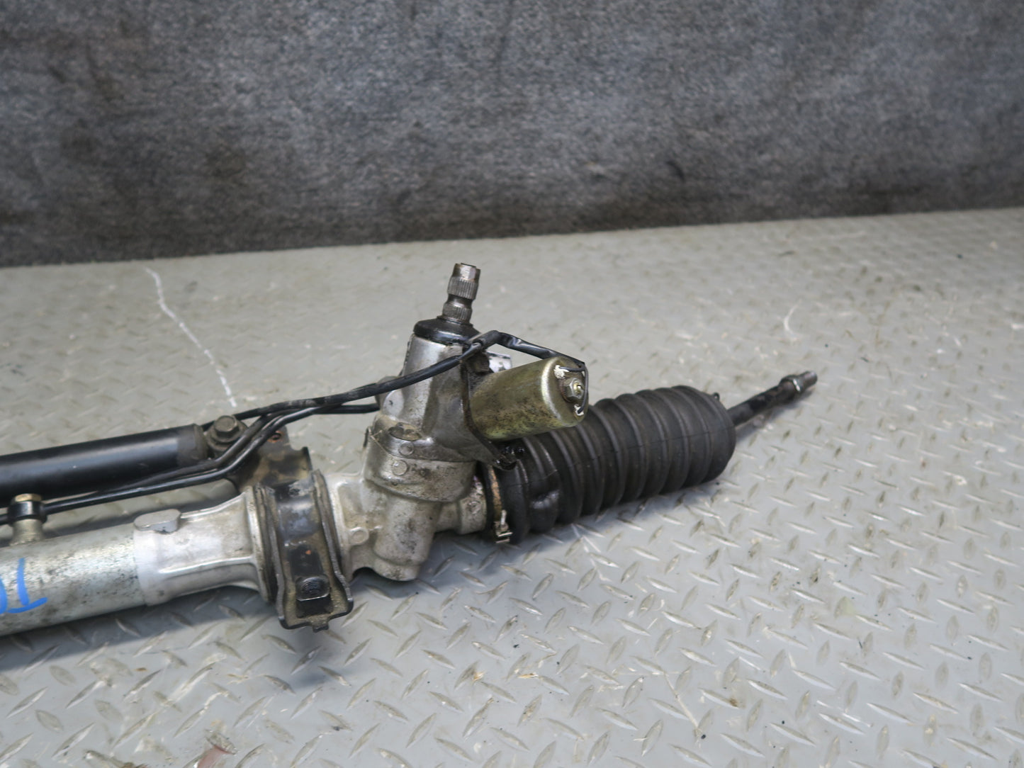 84-87 Toyota Cressida MX73 Power Steering Rack & Pinion w Damper 45K Miles OEM