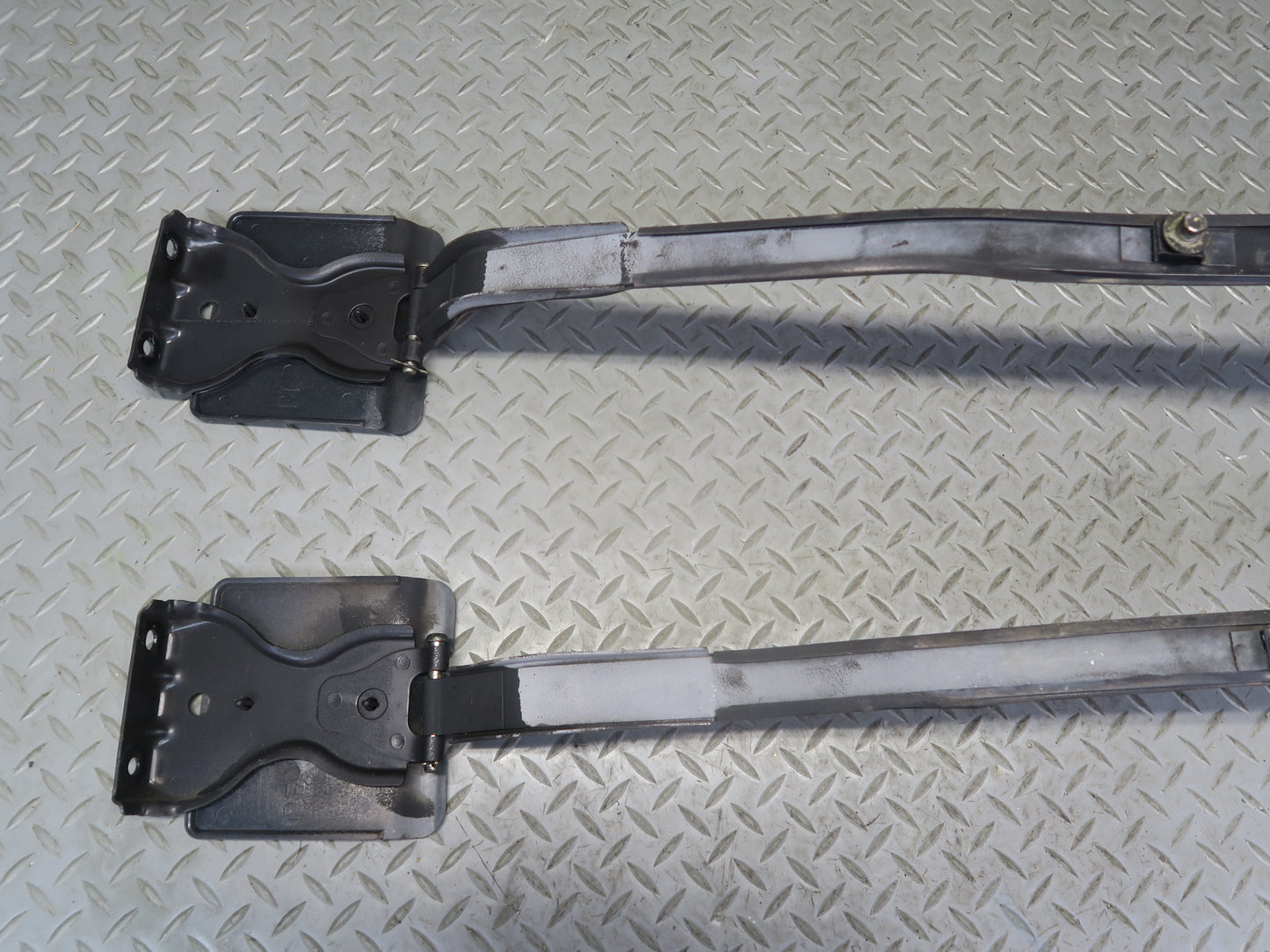 84-88 Toyota Cressida MX73 Fuel Gas Tank Bracket Mount Strap w Guard Set OEM