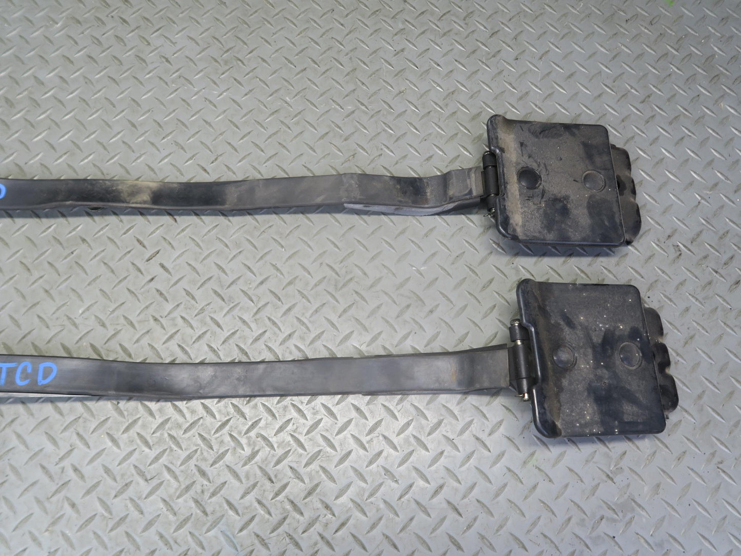 84-88 Toyota Cressida MX73 Fuel Gas Tank Bracket Mount Strap w Guard Set OEM