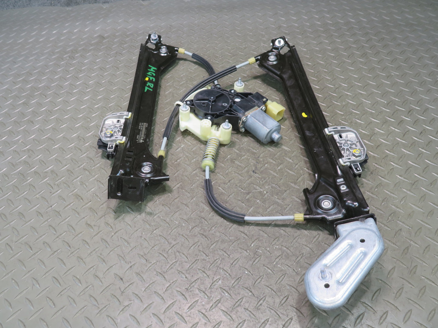 2014-2020 Maserati Ghibli M157 Rear Left Driver Door Window Regulator W/ Motor