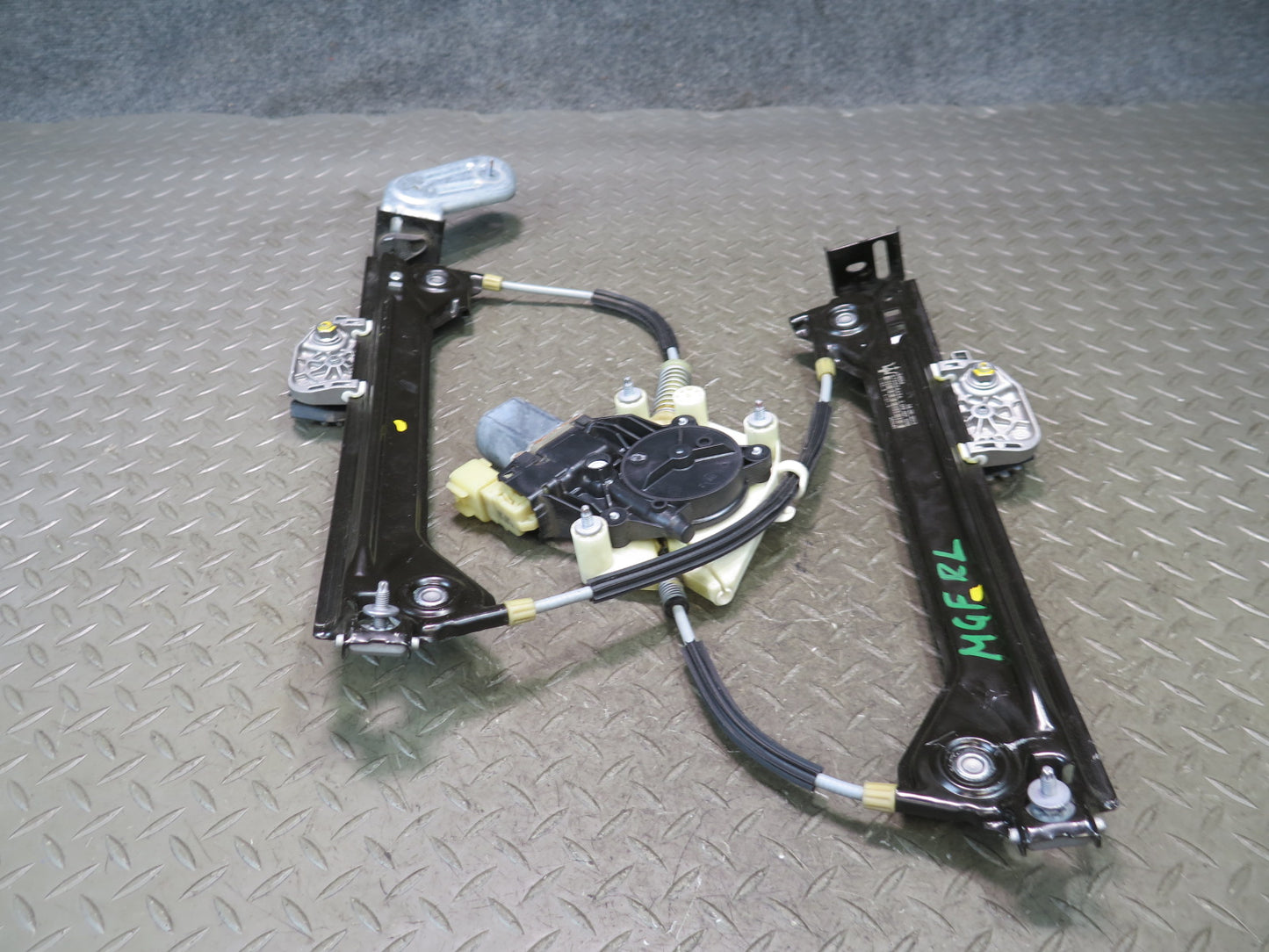 2014-2020 Maserati Ghibli M157 Rear Left Driver Door Window Regulator W/ Motor