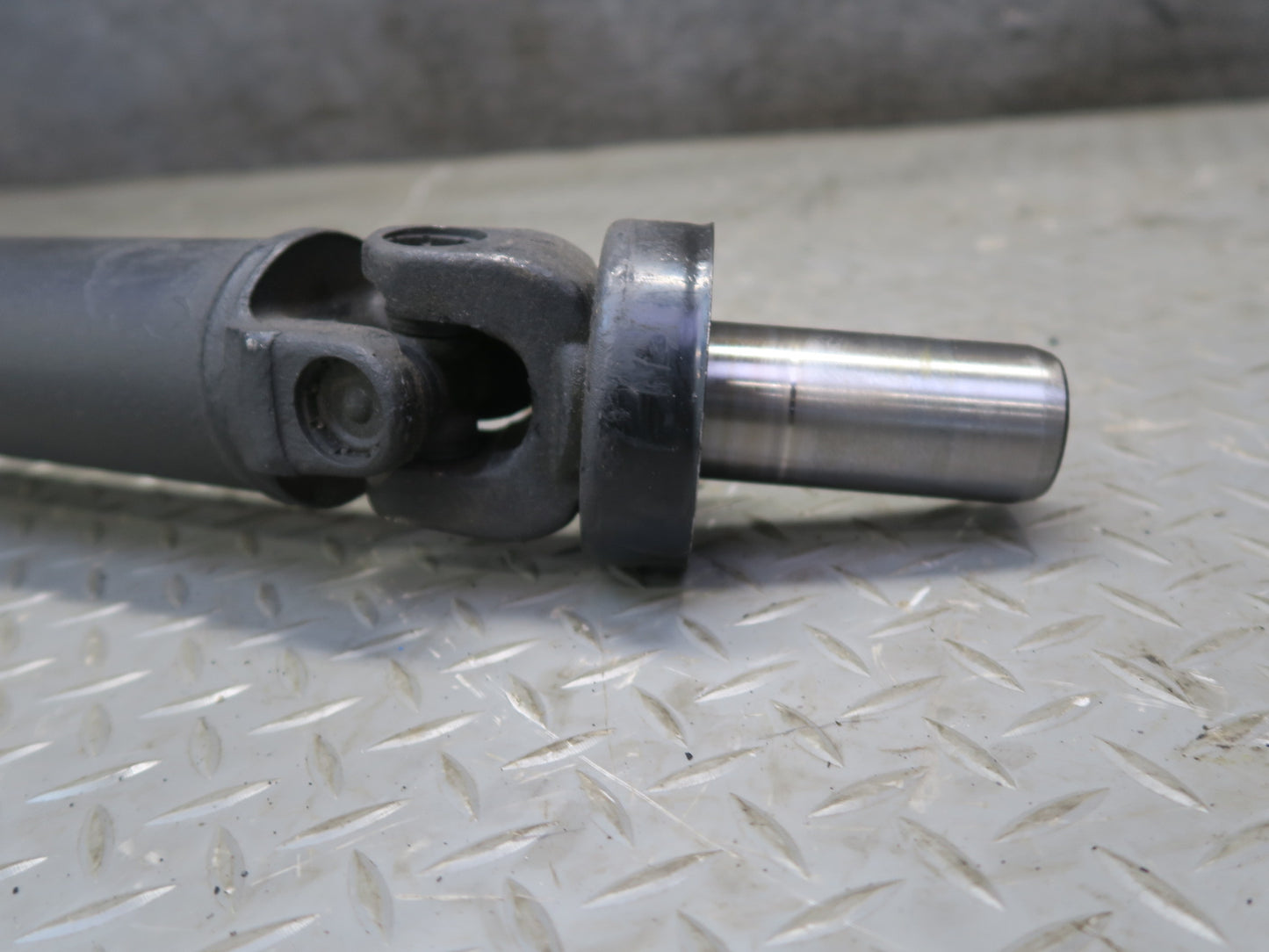 84-88 Toyota Cressida MX73 Sedan A/T Rear Drive Shaft Driveshaft 45K Miles OEM