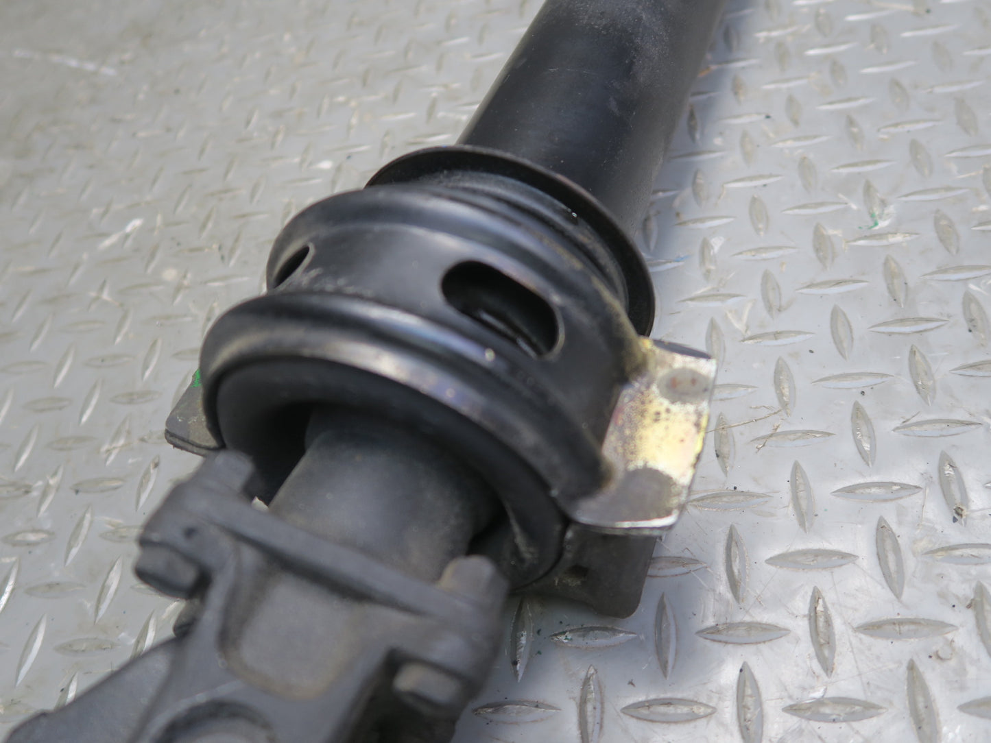 84-88 Toyota Cressida MX73 Sedan A/T Rear Drive Shaft Driveshaft 45K Miles OEM