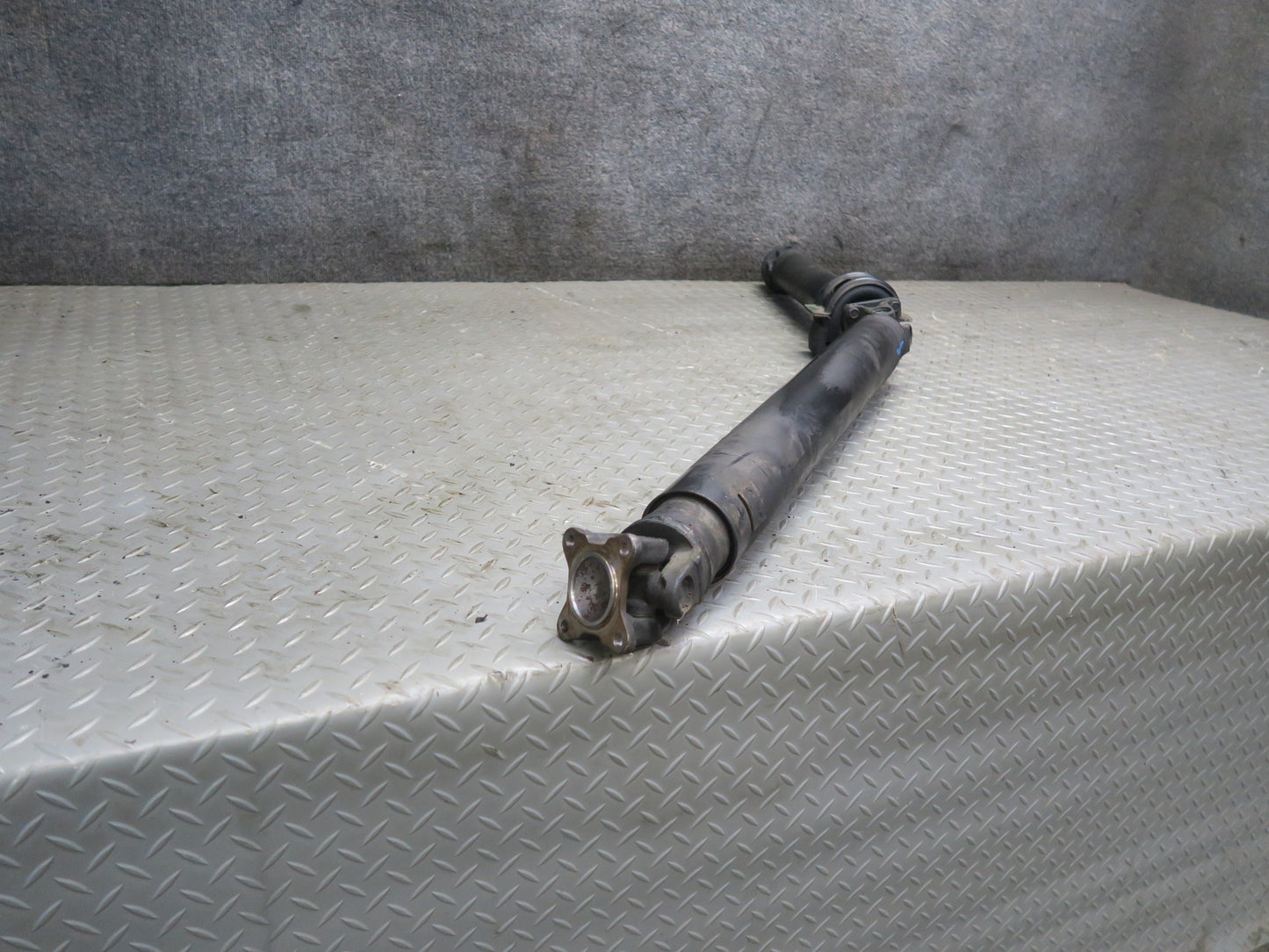 84-88 Toyota Cressida MX73 Sedan A/T Rear Drive Shaft Driveshaft 45K Miles OEM