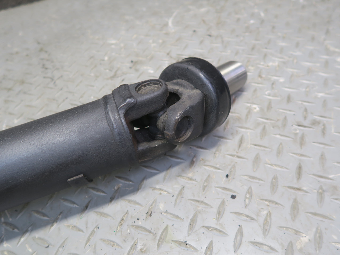 84-88 Toyota Cressida MX73 Sedan A/T Rear Drive Shaft Driveshaft 45K Miles OEM