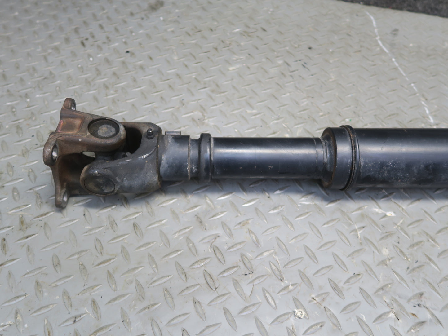 2010-2013 Lexus URJ150L GX460 4WD Front Driveshaft Drive Shaft