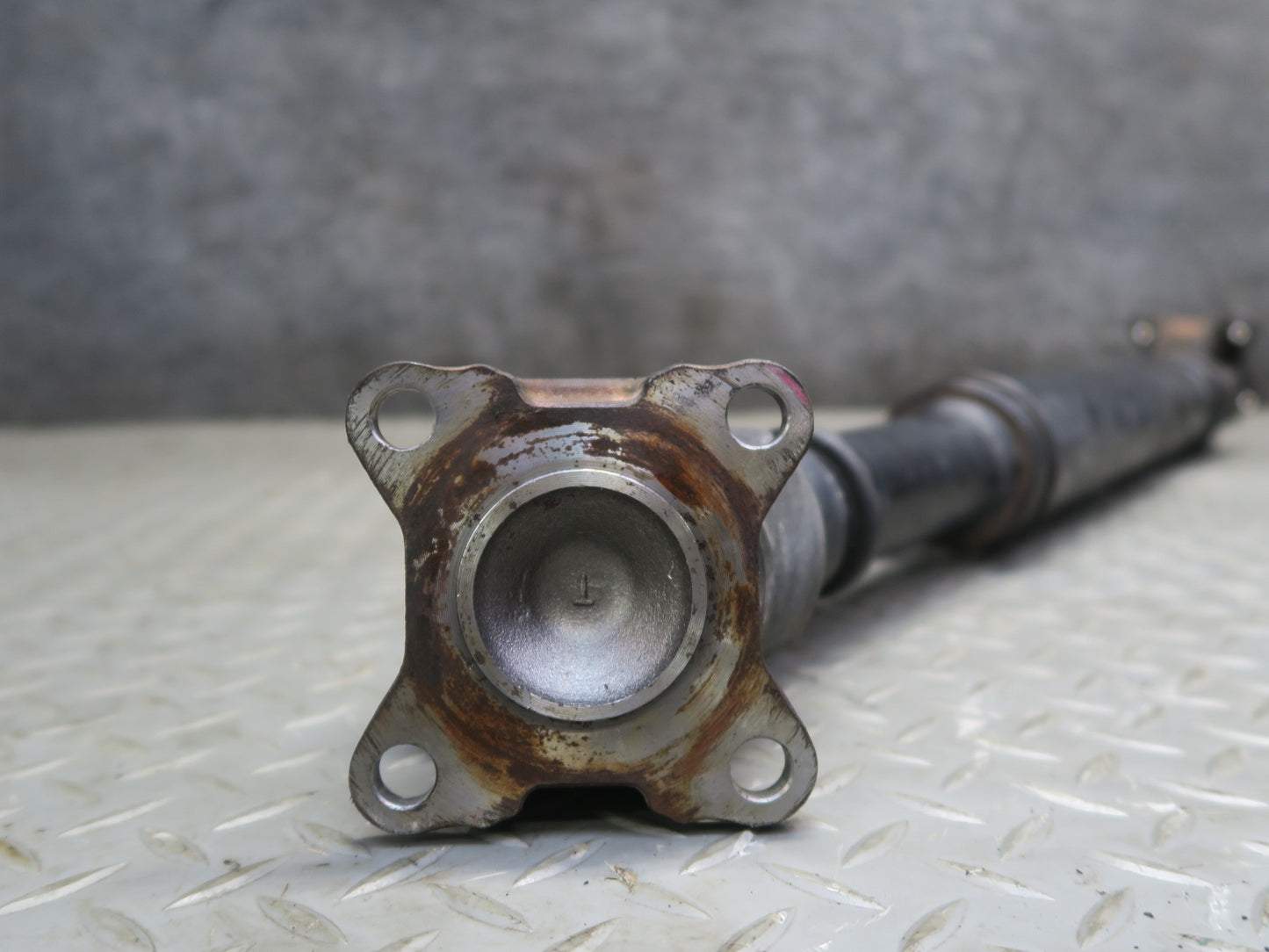2010-2013 Lexus URJ150L GX460 4WD Front Driveshaft Drive Shaft