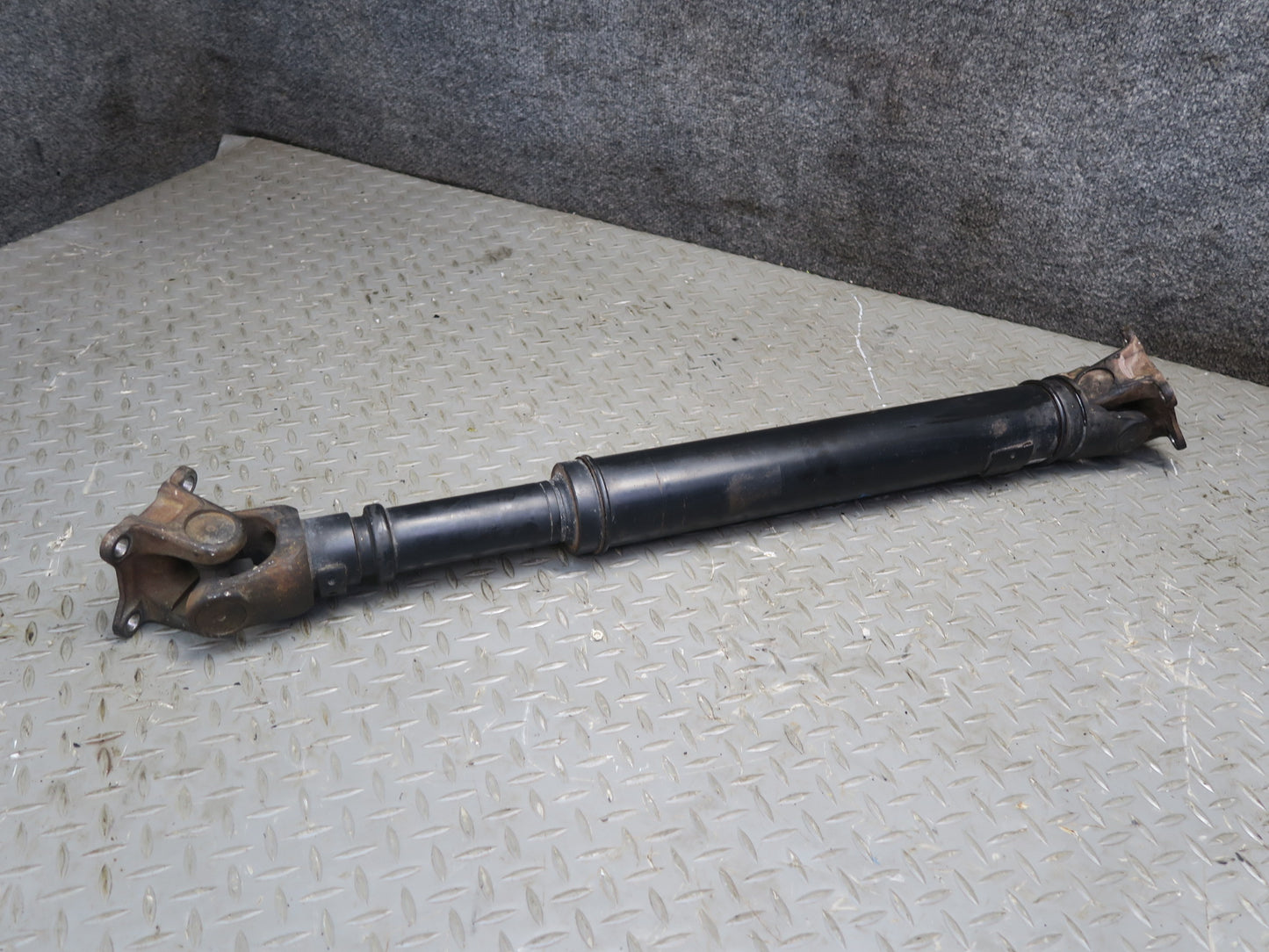 2010-2013 Lexus URJ150L GX460 4WD Front Driveshaft Drive Shaft