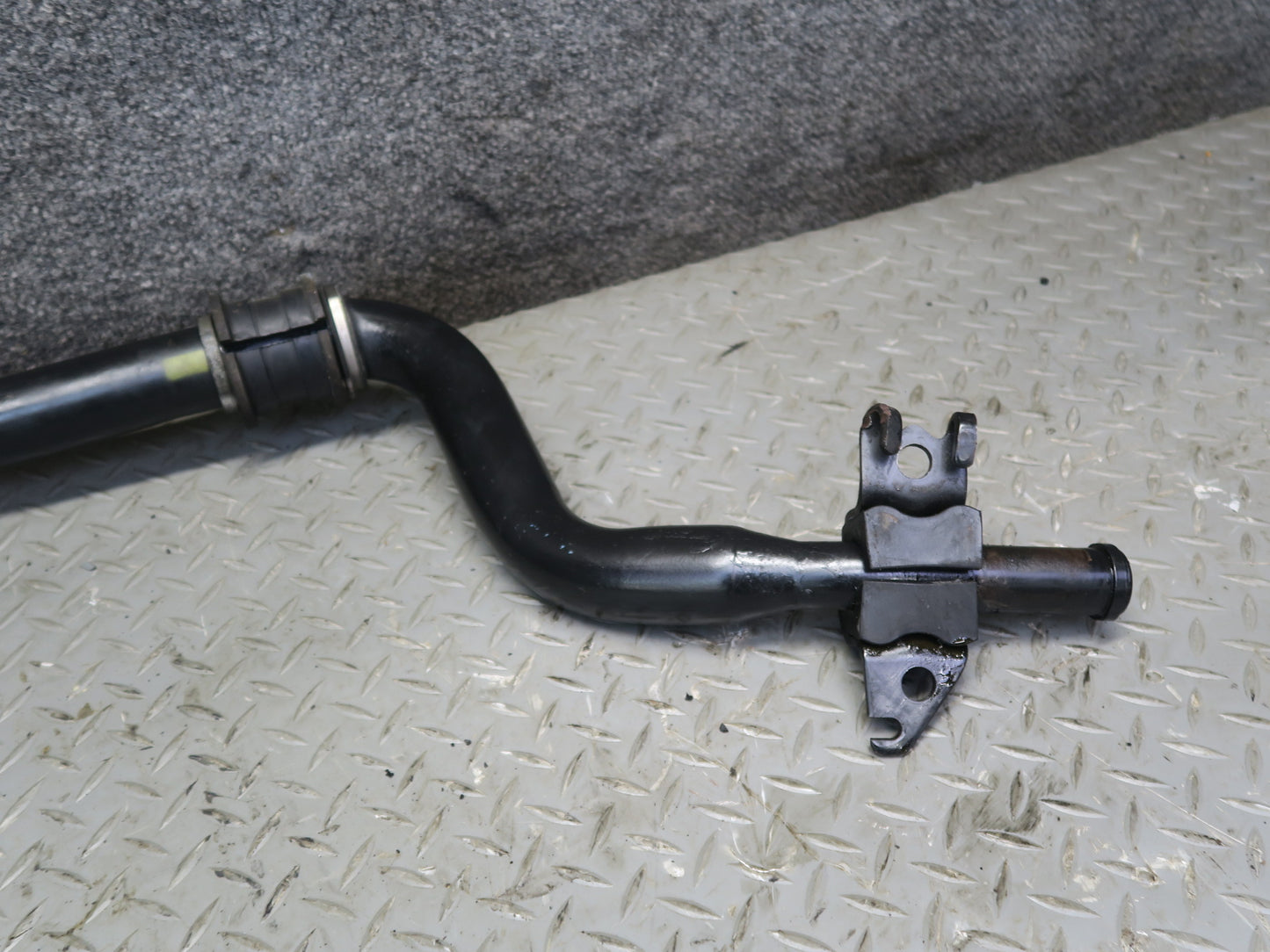 2010-2013 Lexus URJ150L GX460 AWD Front Anti Roll Sway Stabilizer Bar