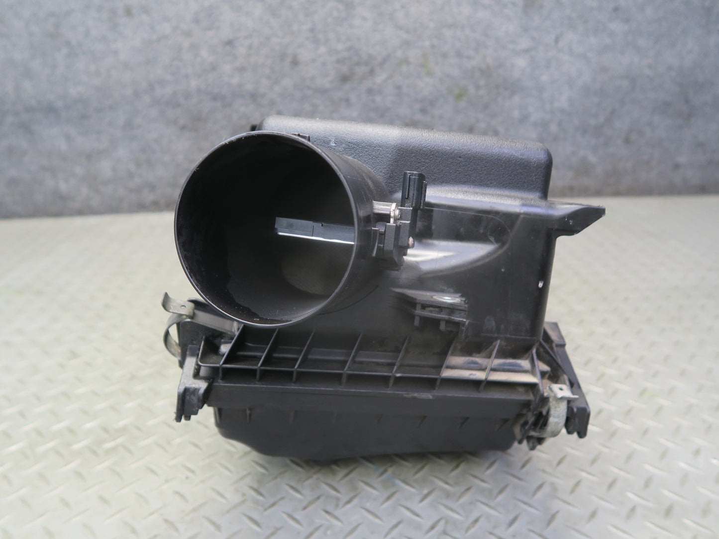 2010-2023 Lexus URJ150L GX460 Air Intake Cleaner Filter Box w MAF Sensor