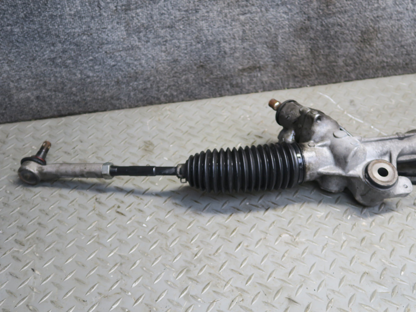 2010-2013 Lexus URJ150L GX460 Power Steering Rack & Pinion Gear