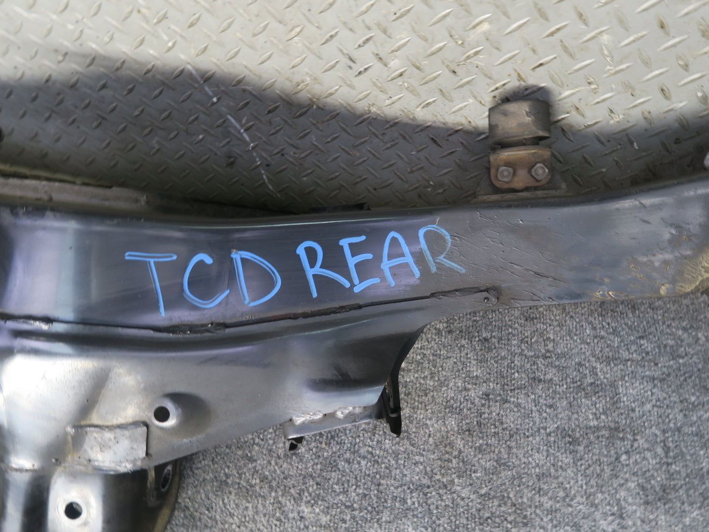 84-88 Toyota Cressida MX73 Sedan Rear Suspension Subframe Crossmember OEM
