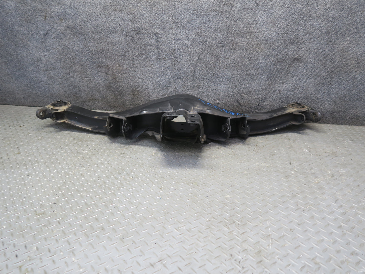 84-88 Toyota Cressida MX73 Sedan Rear Suspension Subframe Crossmember OEM