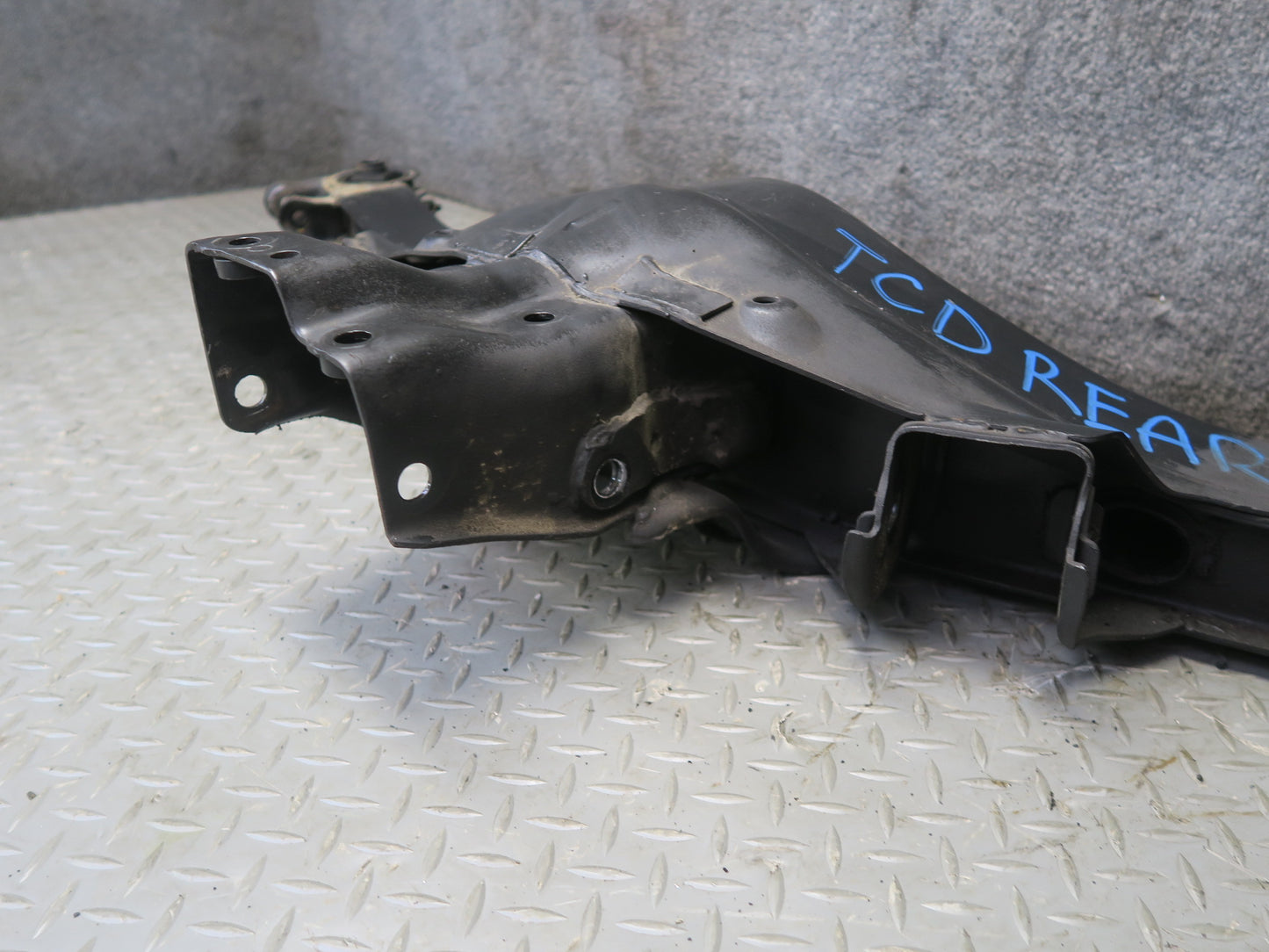 84-88 Toyota Cressida MX73 Sedan Rear Suspension Subframe Crossmember OEM