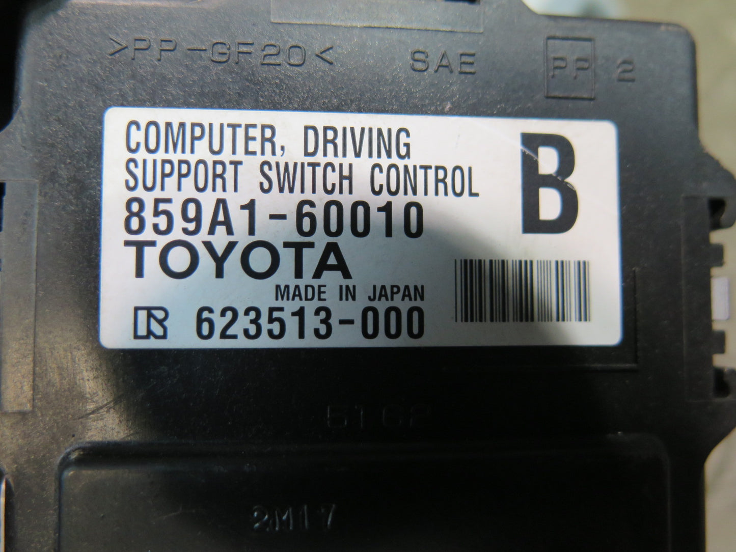 2010-2013 Lexus URJ150L GX460 Driving Support Switch Control Module 859A1-60010
