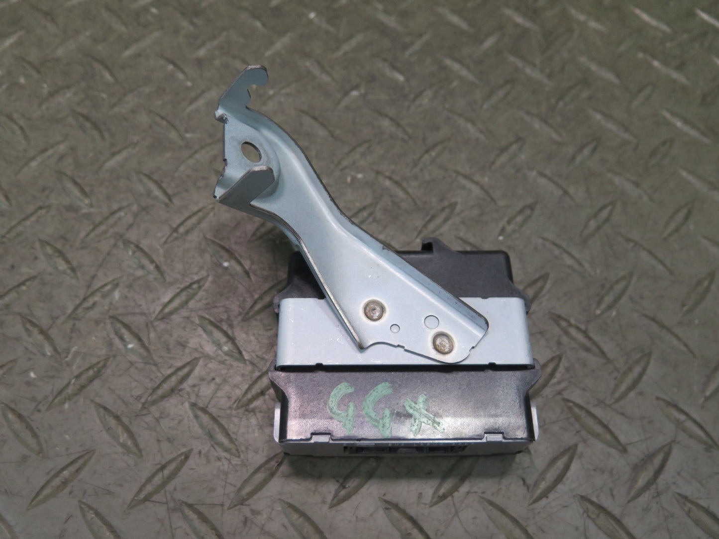 2010-2013 Lexus URJ150L GX460 Driving Support Switch Control Module 859A1-60010