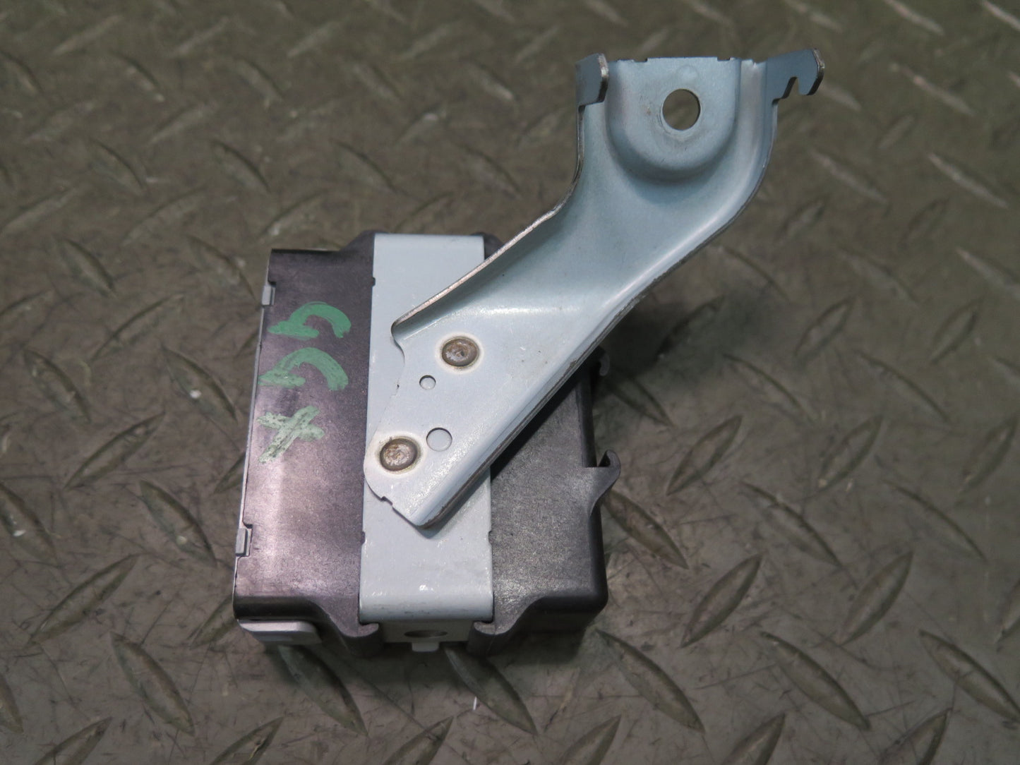 2010-2013 Lexus URJ150L GX460 Driving Support Switch Control Module 859A1-60010