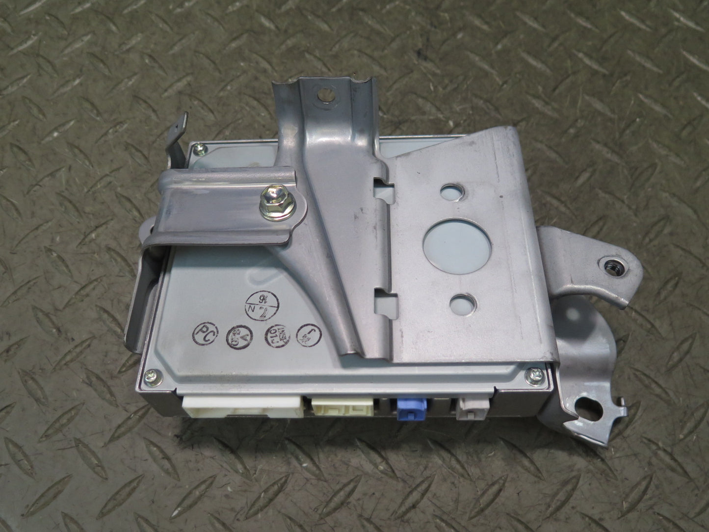 2010-2013 Lexus URJ150L GX460 Transceiver Telematics Computer Control Module