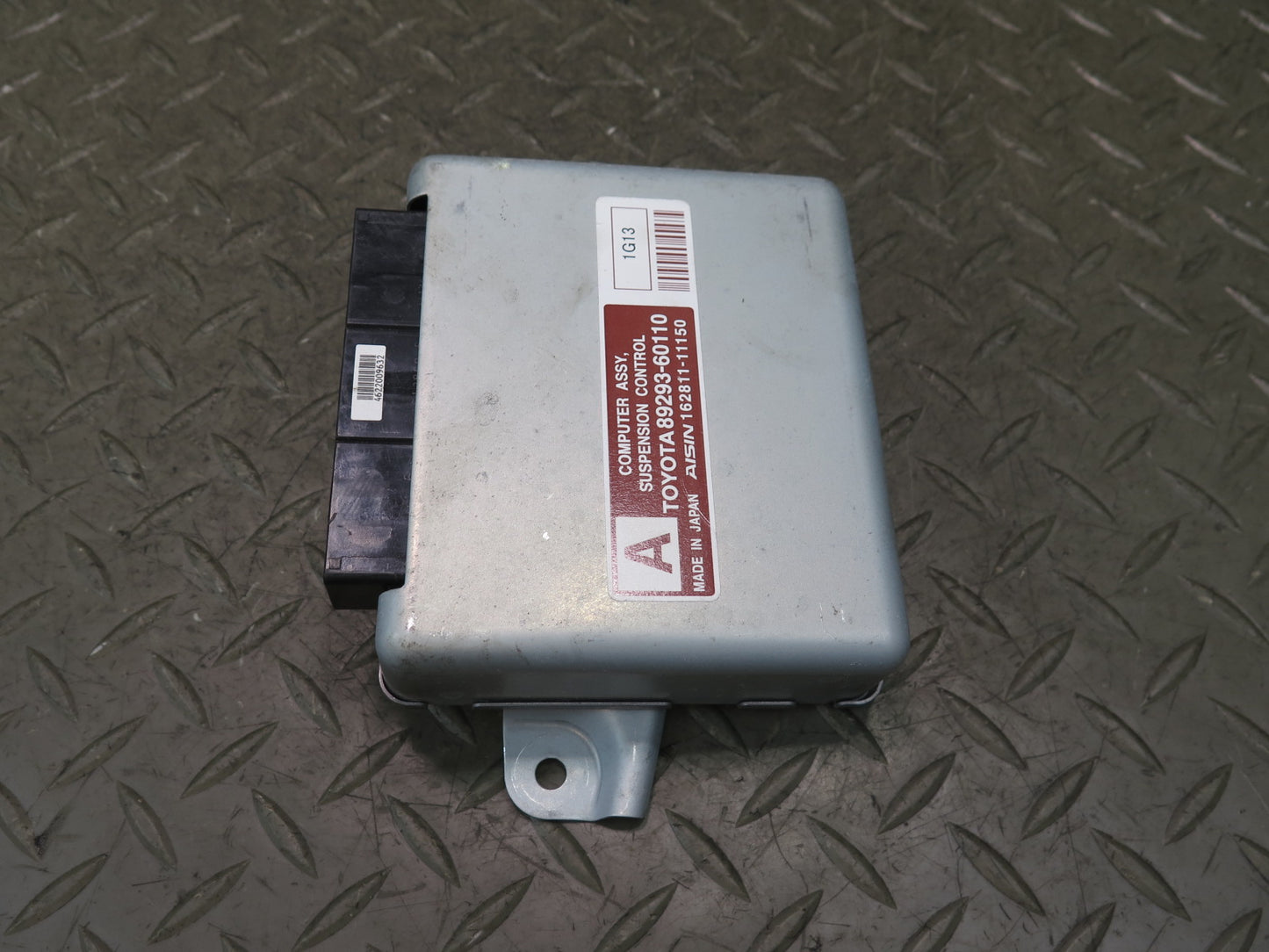 2010-2013 Lexus URJ150L GX460 Active Air Suspension Control Module Unit