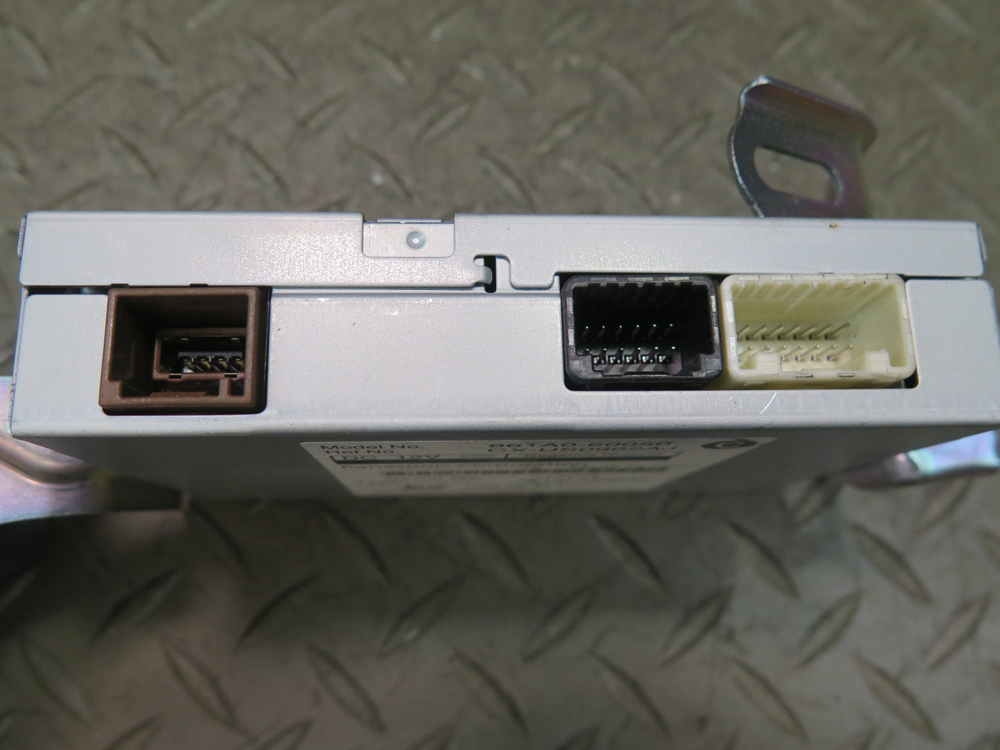 2010-2013 Lexus URJ150L GX460 Multimedia Communication Control Module Unit