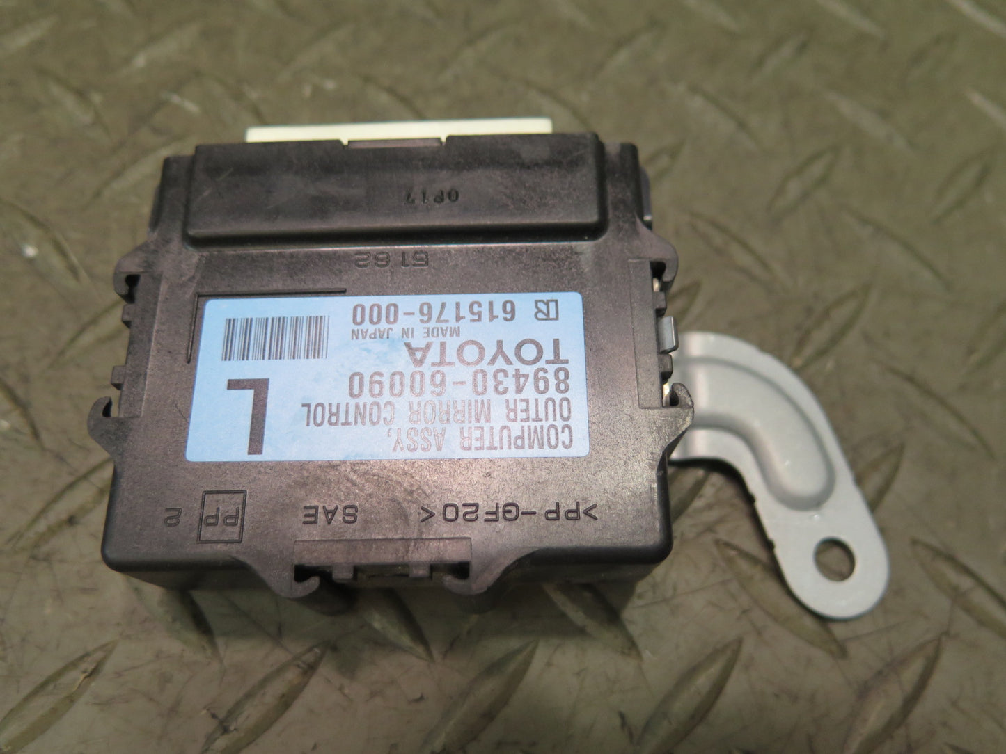 2010-2013 Lexus URJ150L GX460 Left Door Mirror Memory Control Module
