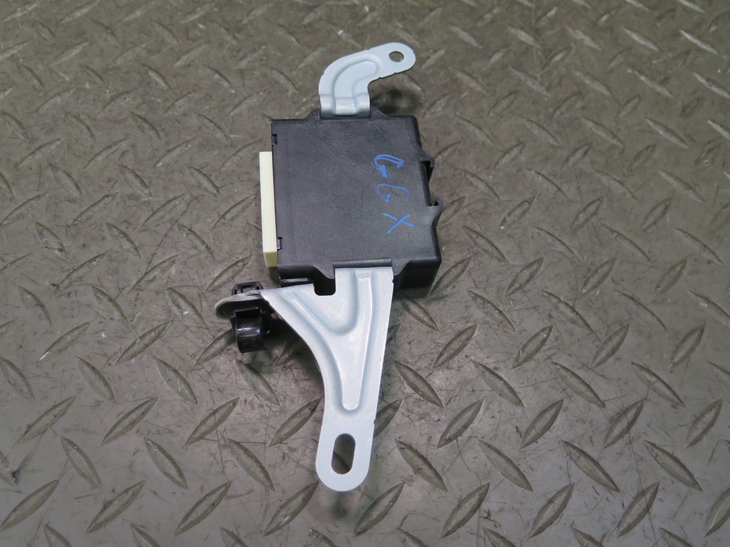 2010-2013 Lexus URJ150L GX460 Right Door Mirror Memory Control Module