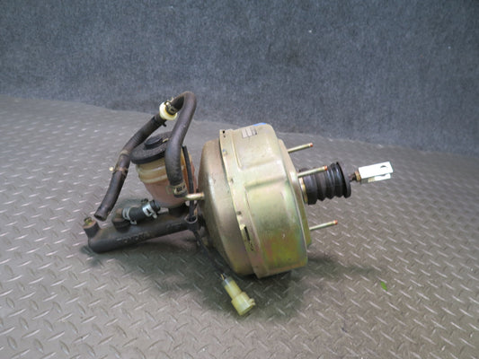 85-88 Toyota Cressida MX73 Brake Master Cylinder Booster Fluid Reservoir OEM