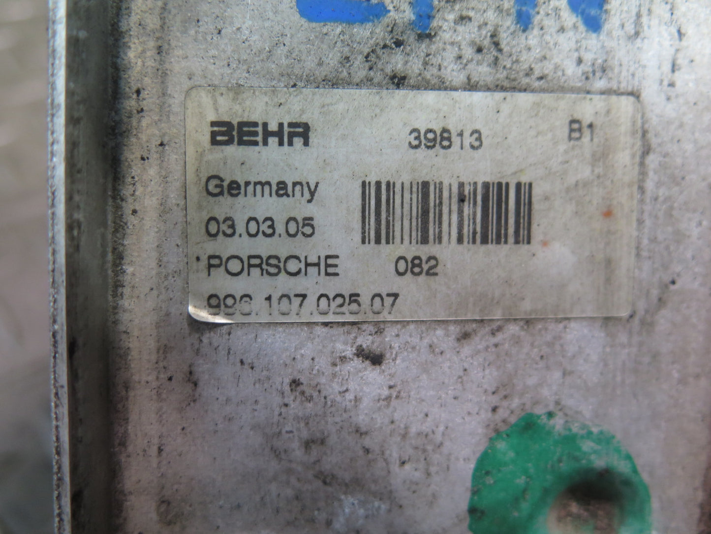 1999-2004 Porsche 911 996 Engine Oil Cooler Heat Exchanger 99610702507