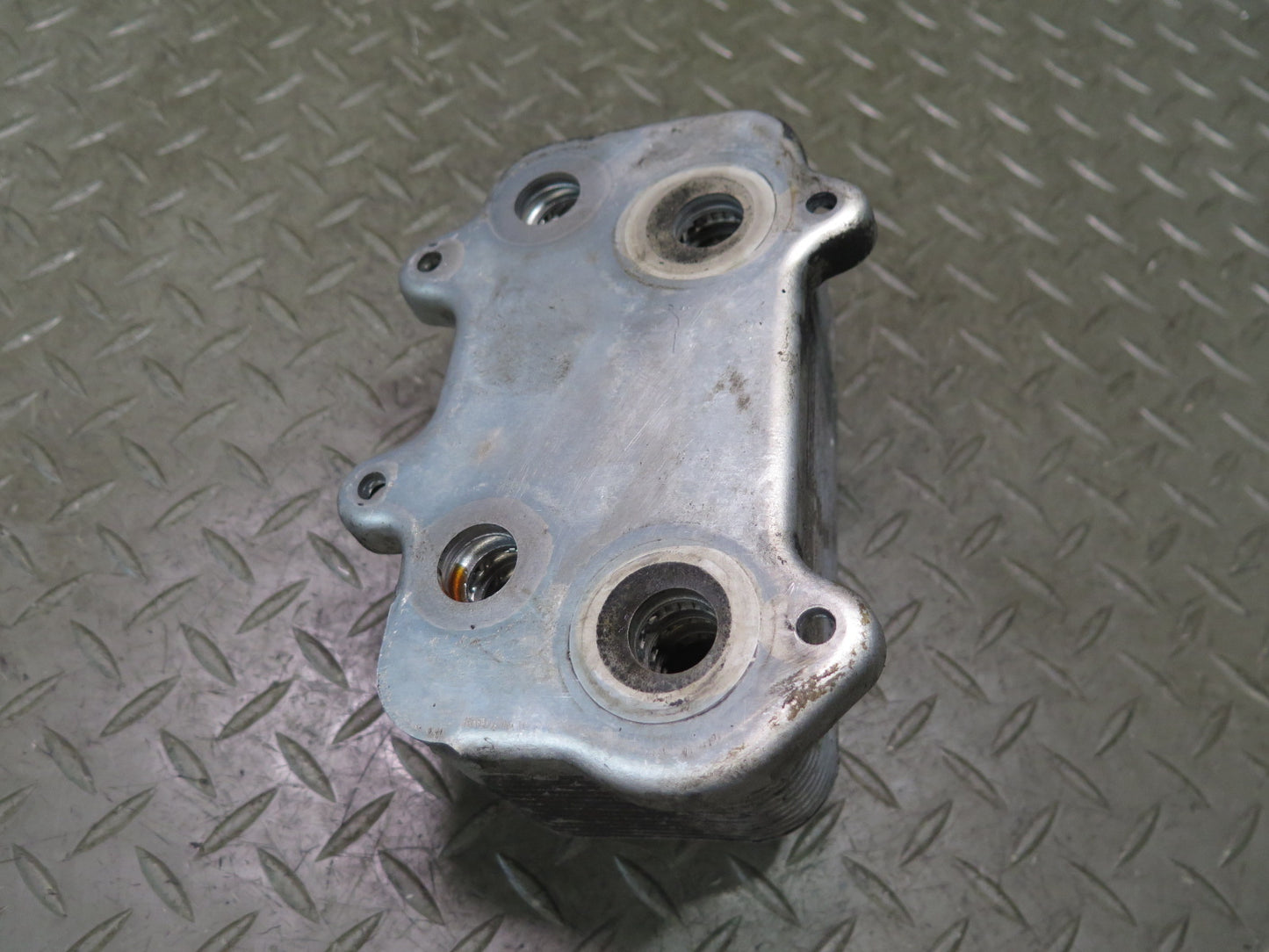 1999-2004 Porsche 911 996 Engine Oil Cooler Heat Exchanger 99610702507