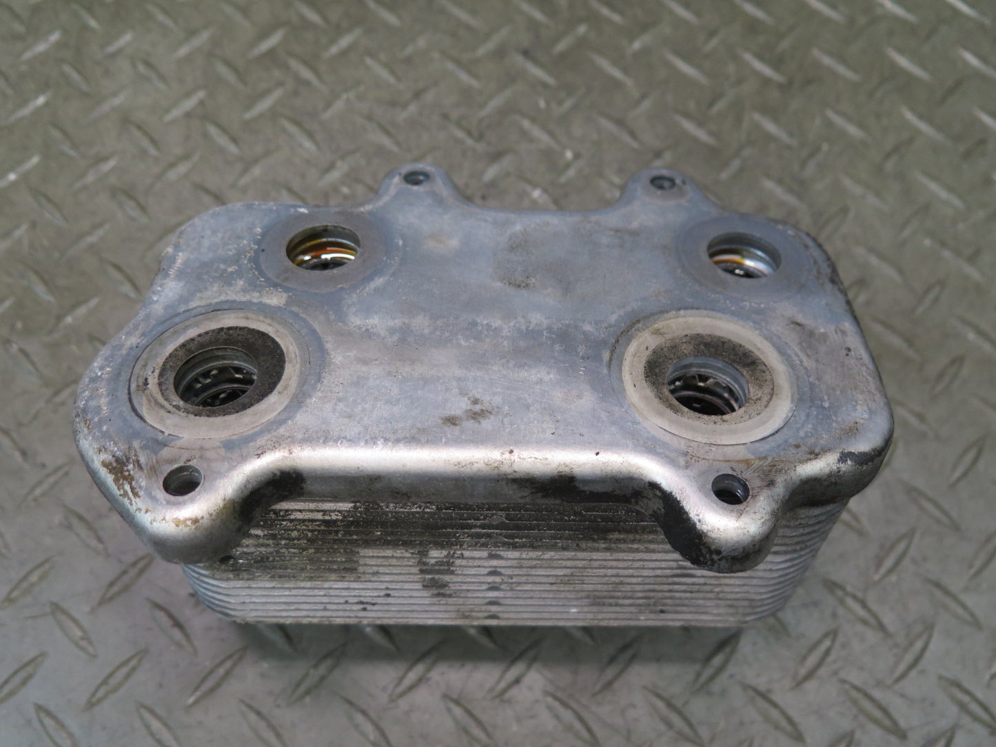 1999-2004 Porsche 911 996 Engine Oil Cooler Heat Exchanger 99610702507